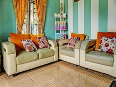 SPOT ON 92169 Homestay Zahra Syariah