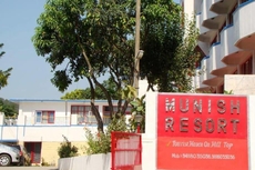 Munish Resorts