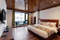 Avianna Mystique Valley Lachung