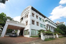 Hotel Meadows International