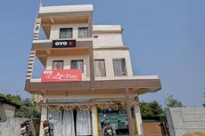 SPOT ON Hotel Leo Star