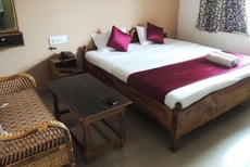 Goroomgo Surya Inn Konark