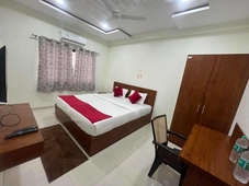 Shelke Mama's Resort & Lodging