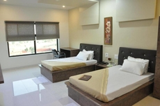 Hotel Shriji Resorts