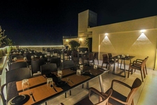 Hotel Ruchira Moonline Resto