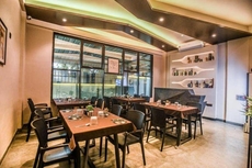 Hotel Ruchira Moonline Resto