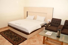 Hotel Nand Residency