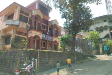 Radhanand Holiday Home