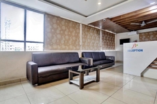 Hotel O J3 Royal Guest Rooms