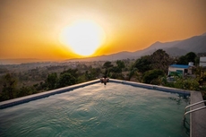 Uday Sunset View Villas By Royal Collection Hotels