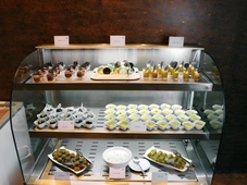 Playotel Premier Guna