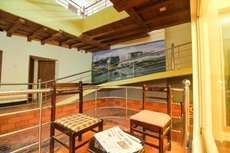 SPOT ON Mukkam Tourist Home