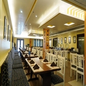 HOTEL SVN LAKE PALACE