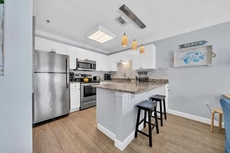 Gulf Place Caribbean 311