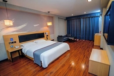 Thank U Hotel Chain (Xinyi zhongxing boulevard branch)