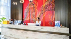 Yuntai Guanjing International Hotel