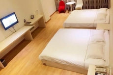 Shangjun Hotel (Hezhou Lingfeng Plaza Branch)