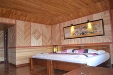 Jiuqi Longji Holiday Hotel