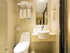 Dinghu Convenience Hotel