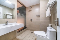 Xinxiang 988 Hotel (No. 2 Middle School and Second Hospital Branch)