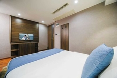 Ruixi International Hotel (Guang'an Railway Station Branch)