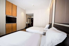 Jiuzhaigou Cloudy Hotel