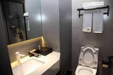 Rujia Ruibai Cloud Hotel (North Street Branch of Longkou City)