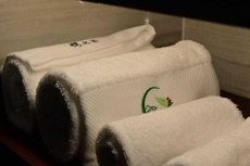 Yingzhigu Holiday Hotel