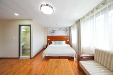 Lantingju Resort Hotel (Taierzhuang Ancient City Scenic Area)