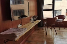 Xiaoluo Ha'ni Titian Sheying Zhijia Hostel