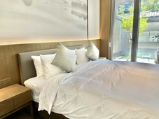 Blue City Fenghe Resort Hotel