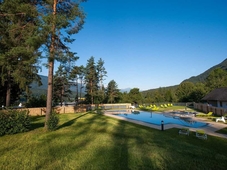 Luxury Chalet With ac Near Pressegger See