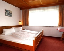 Attractive Apartment With Terrace