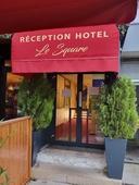 Square Hotel