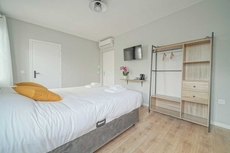 Hotel Trianon Saint Ouen