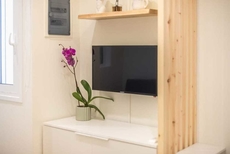 The Urban Loft 2 - Athens Unique Oasis