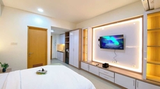 Serene And Strategic Studio Apartment At One Narita Residence