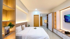 Serene And Strategic Studio Apartment At One Narita Residence