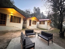 Ahava-Kasol Riverside Cafe & Cottage