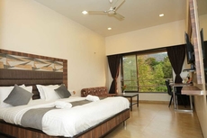 Hotel Lalit Inn By Royalstay