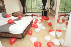 Hotel Lalit Inn By Royalstay