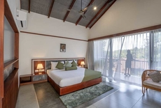 Crystal Kuruva Nature Resort & Spa