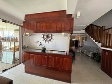 Scarlet White Resort