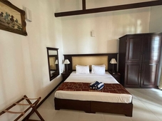 Scarlet White Resort