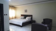 Nordhaus Suites Gardens and Tours