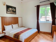 Hoa Sim Hotel LS - by BAY LUXURY