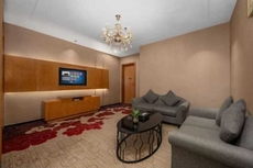 Bai Li Holiday Hotel (Enping Aofeng Square)
