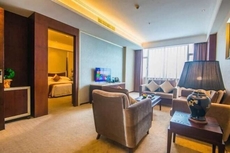 Hejiang Peninsula Hotel