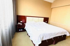 Fuyuan Yayue Business Hotel