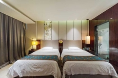 GELI Hotel (Guigang High-speed Railway Station Shenghuogang)